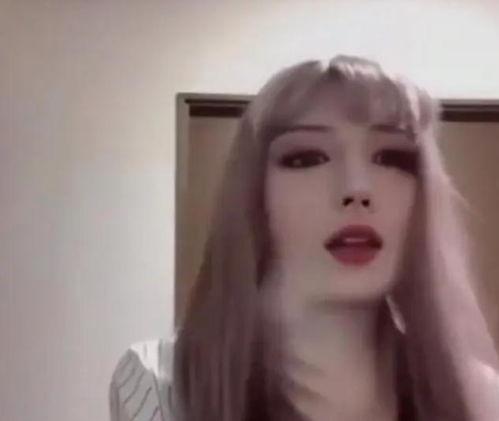 今日头条吃瓜女主播是谁,揭秘网络红人的争议瞬间