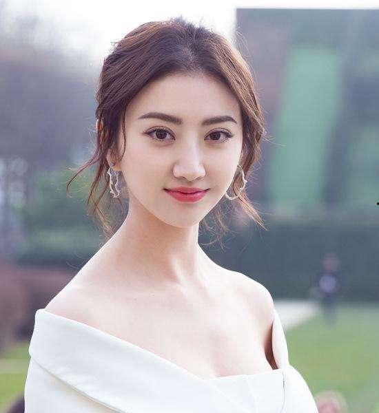 兰溪明星网红是谁啊,她是如何成为当地璀璨星辰的？