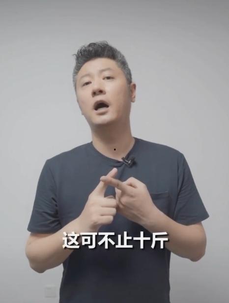 今日吃瓜男明星是谁图片,揭秘娱乐圈新晋“吃瓜男星”