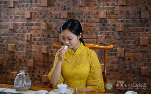 明星网红采茶叶是谁,体验采茶乐趣