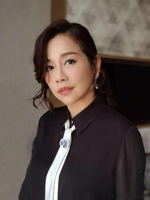 女主明星网红现言,网红女主的璀璨人生