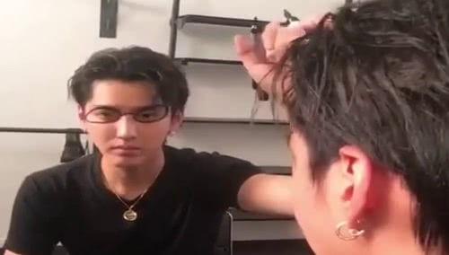 热点明星网红抖音,流量密码与粉丝经济的崛起之路”