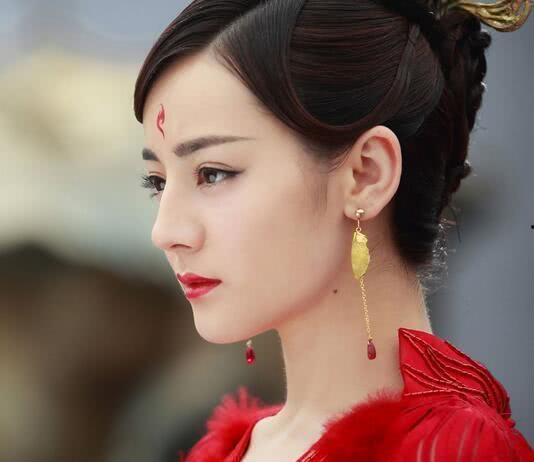 女明星网红和男的
