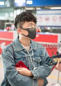 粉丝上亿的明星网红,揭秘网络红人的崛起之路”