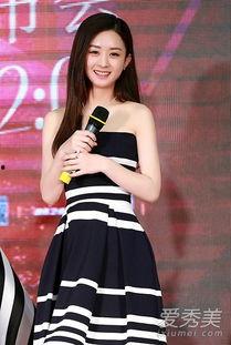 抹胸裙明星网红是谁,揭秘抹胸裙红毯秀，明星网红惊艳亮相