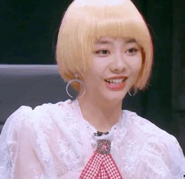 明星网红戴假发图片