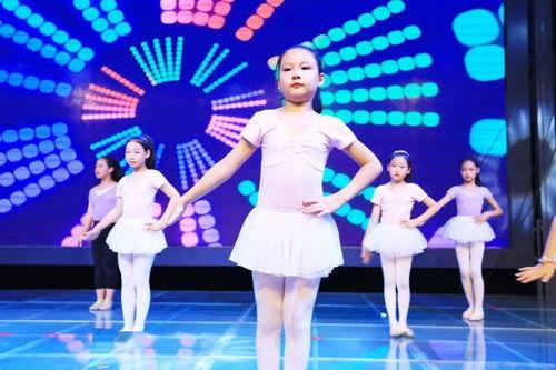 舞蹈小明星网红有谁了吗,盘点当红舞蹈小明星网红