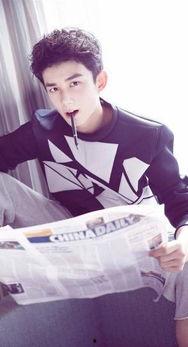 小鲜肉男明星网红图片,颜值与人气并存