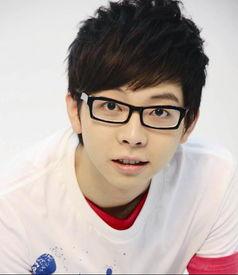 明星网红合唱翻车胡夏,现场尴尬瞬间引热议